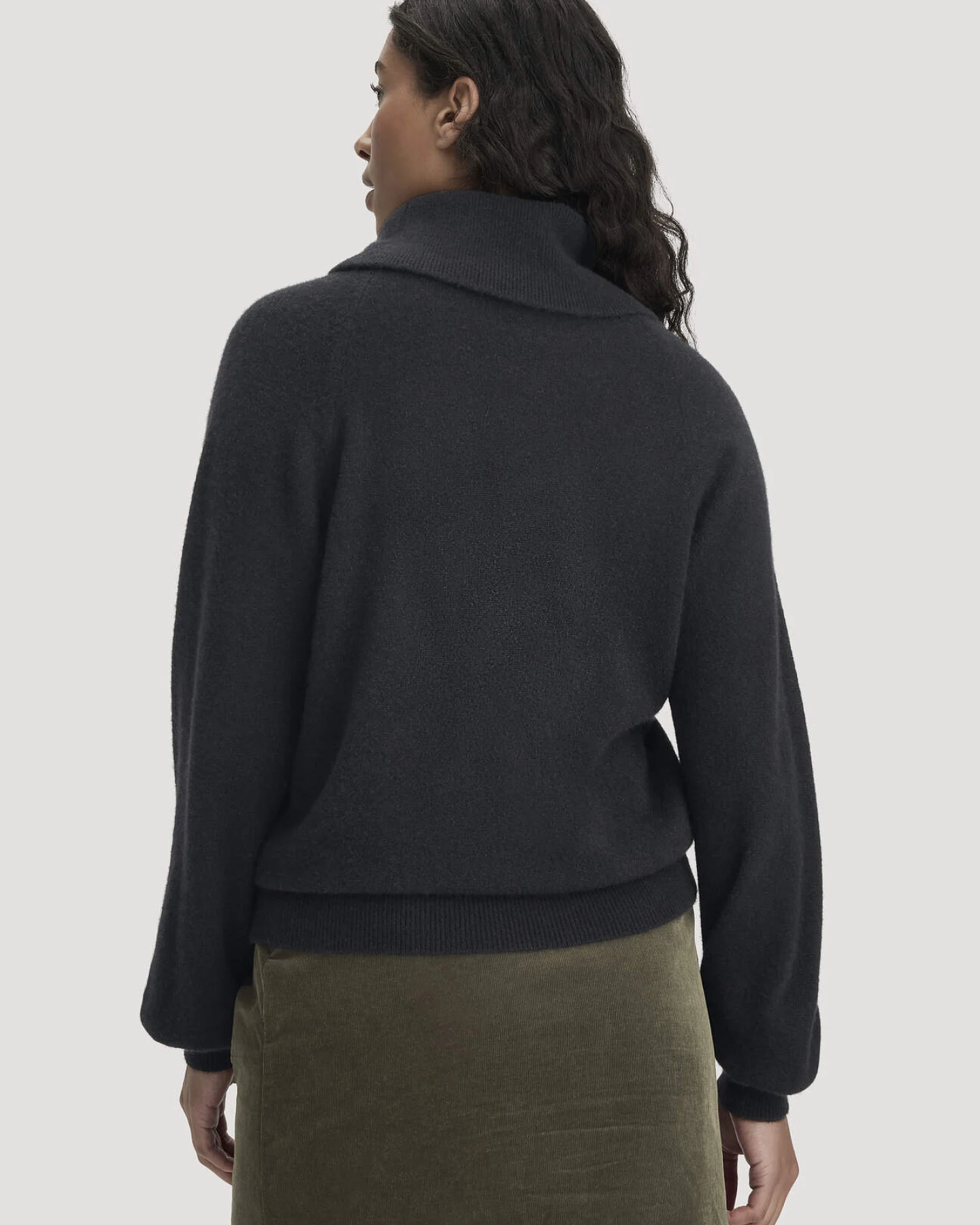 hessnatur Damen Strick-Pullover Relaxed BETTER RECYCLING aus Kaschmir - schwarz - Größe XL – Ansicht 3