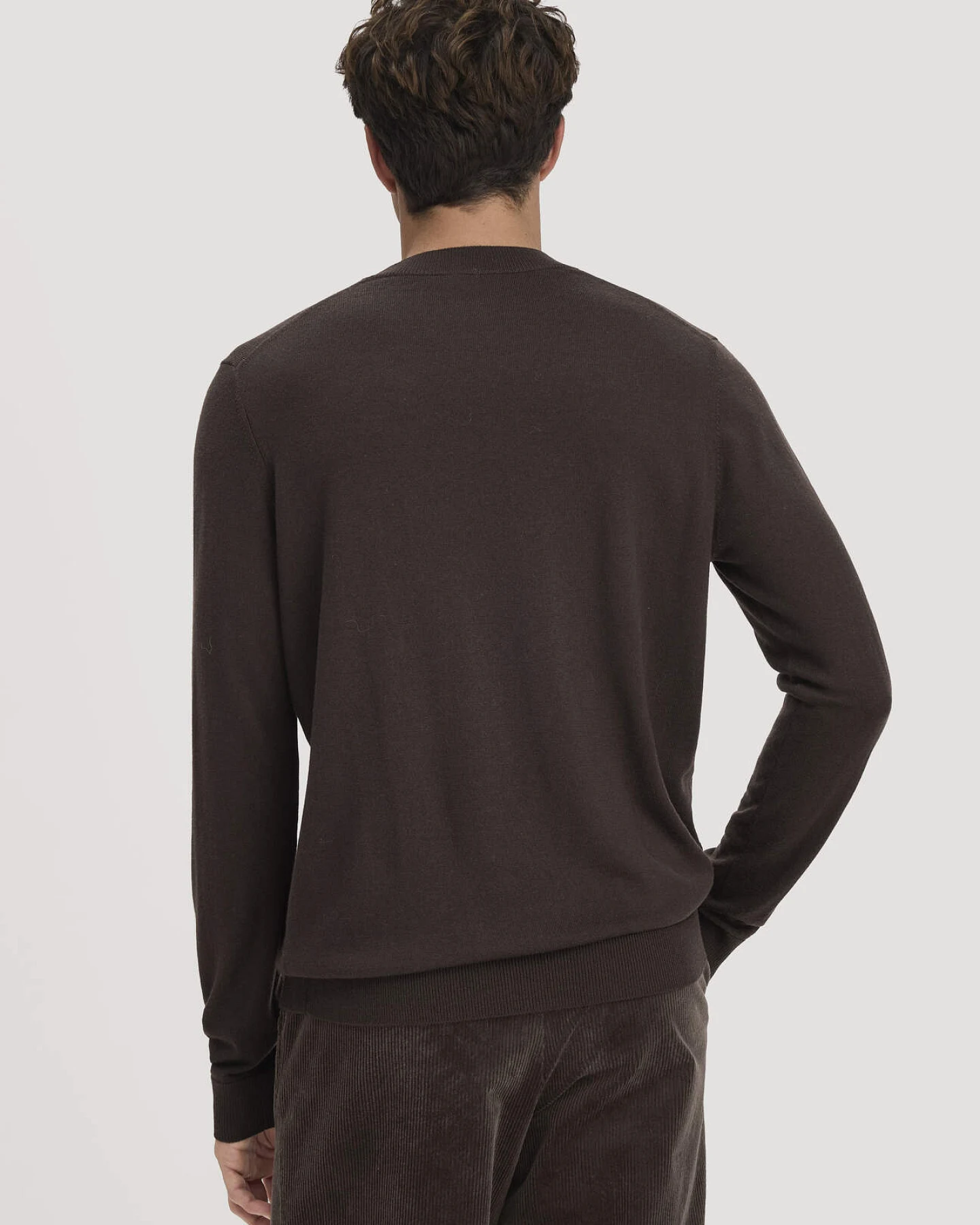 hessnatur Herren Pullover Regular aus Bio-Merinowolle - braun - Größe XXL – Ansicht 3