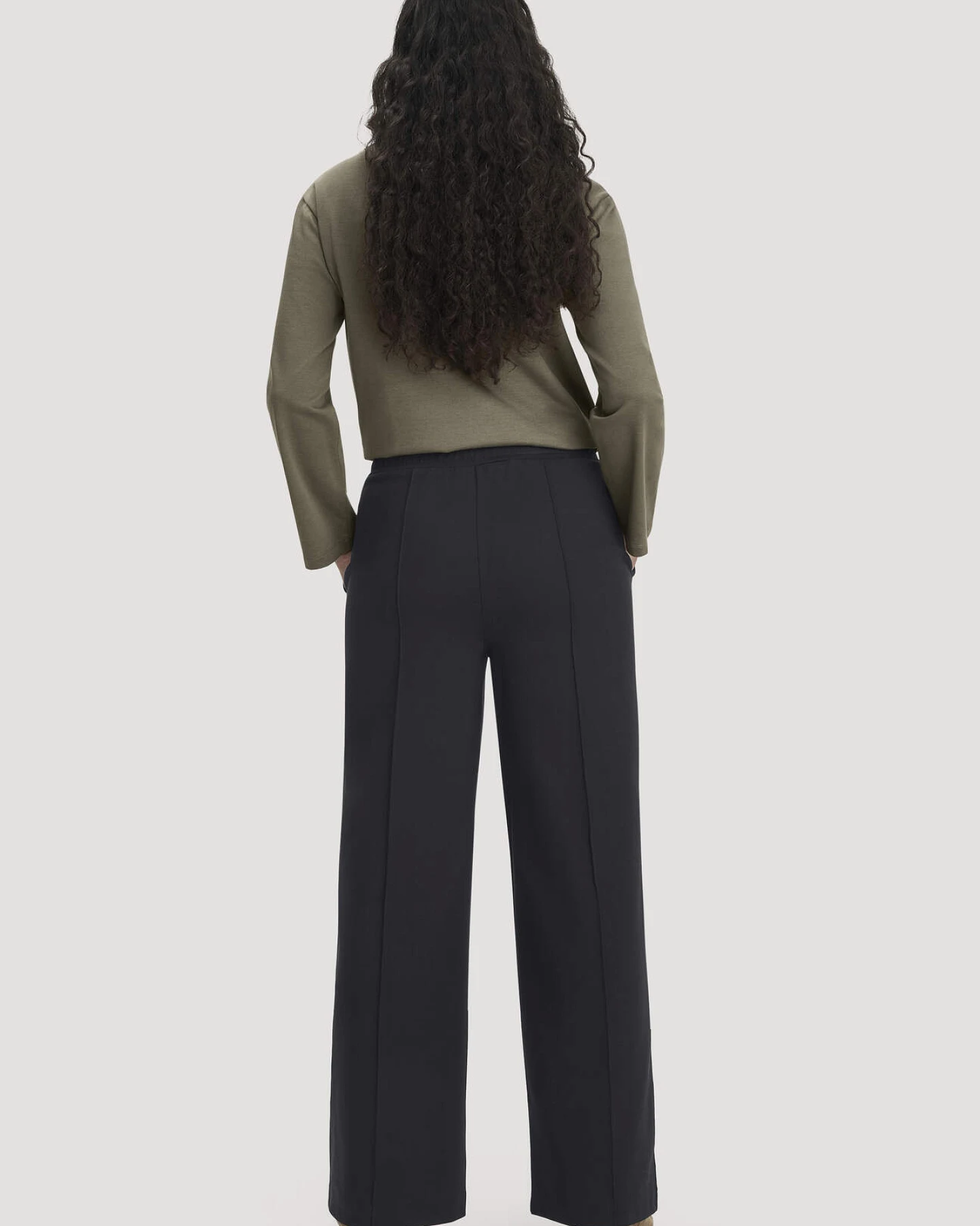 hessnatur Damen Hose Wide Leg Relaxed aus Bio-Baumwolle - schwarz - Größe 46 – Ansicht 2