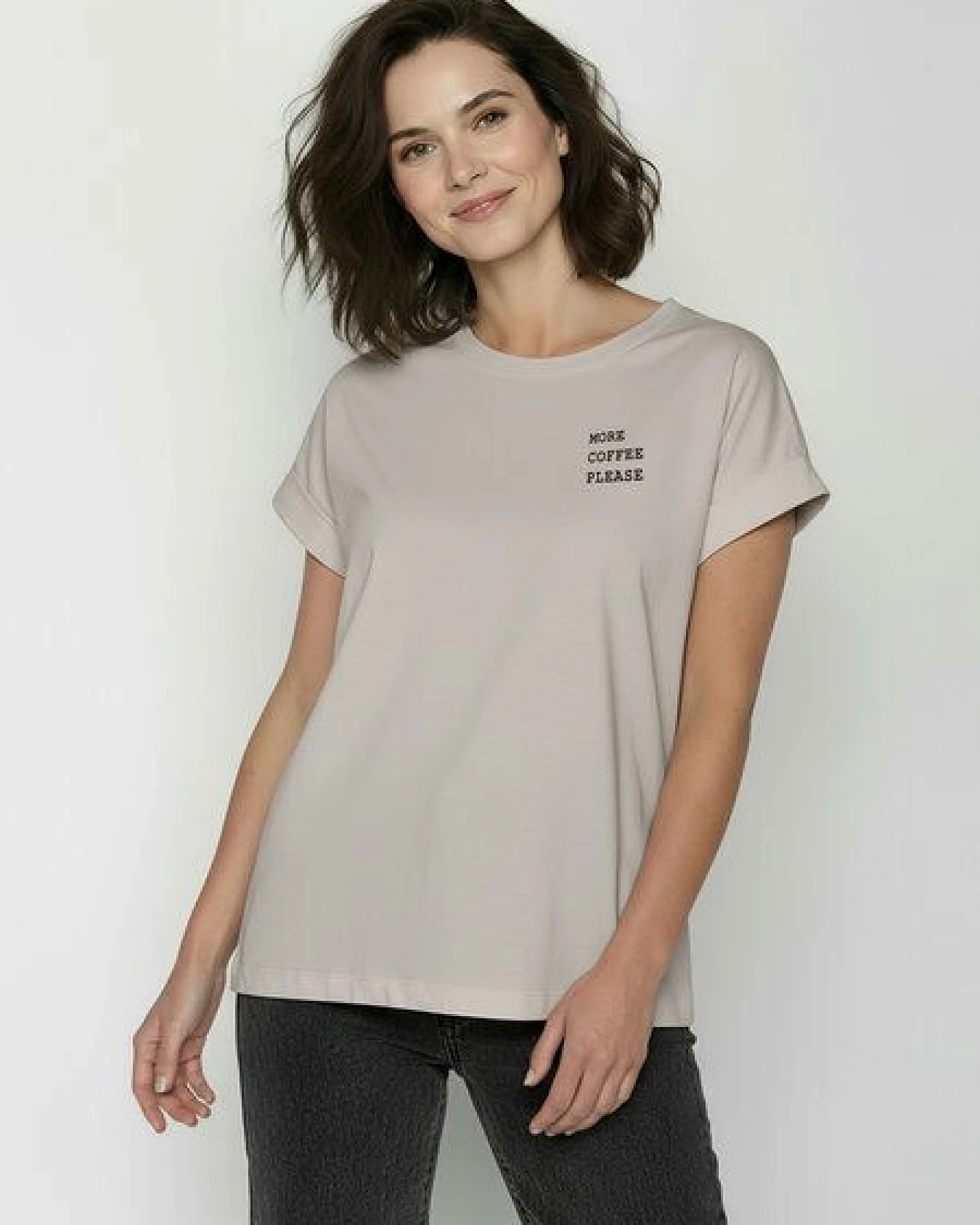 GREENBOMB Dog Coffee Loony - Sportliches T-Shirt aus Bio-Baumwolle mit Rollup Sleeve / hochwertiger Print / GOTS / Fair & Vegan – Ansicht 2