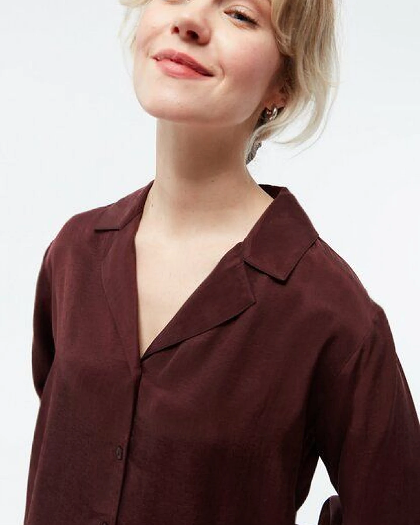 Givn Berlin Bluse GBZORA aus TENCEL mit Reverskragen – Ansicht 4