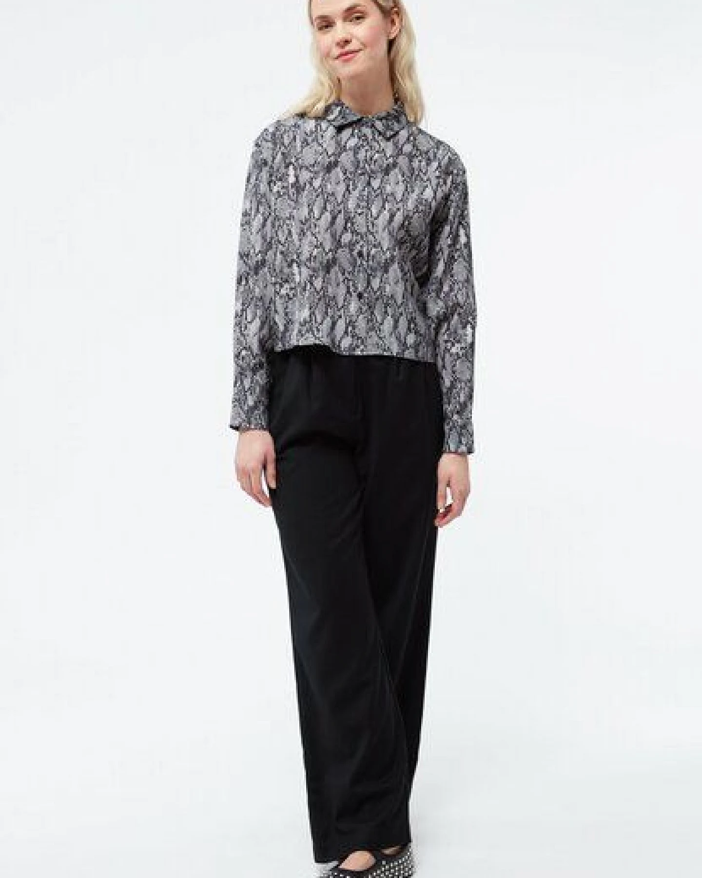 Givn Berlin Kurze Bluse GBSAVANNAH aus TENCEL – Ansicht 3