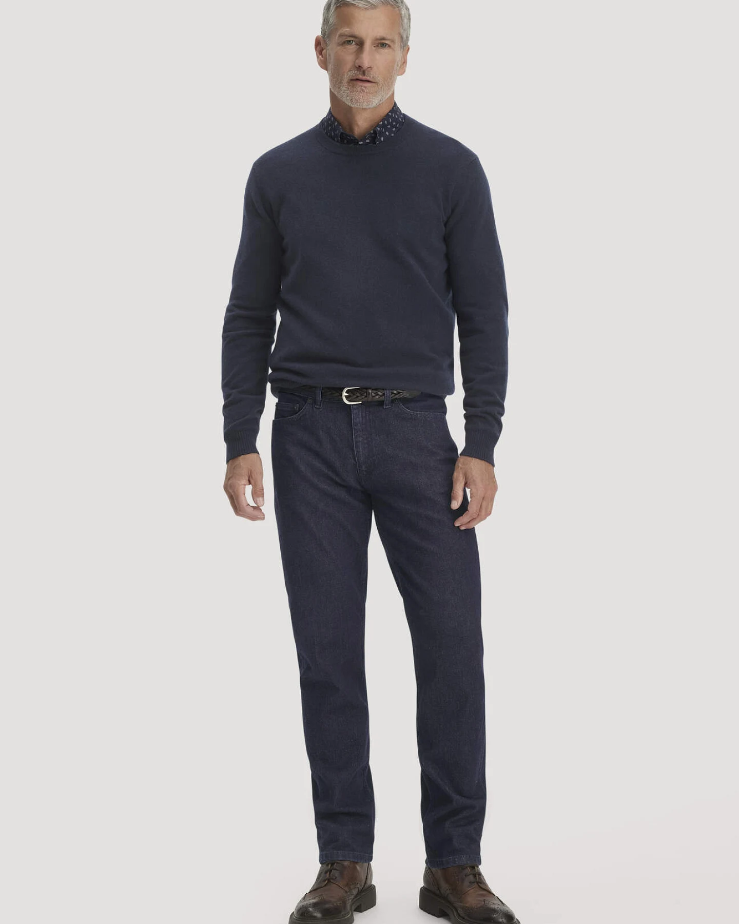 hessnatur Herren Strickpullover Regular aus Cashmere mit Recyclinganteil - blau - Größe XL – Ansicht 2