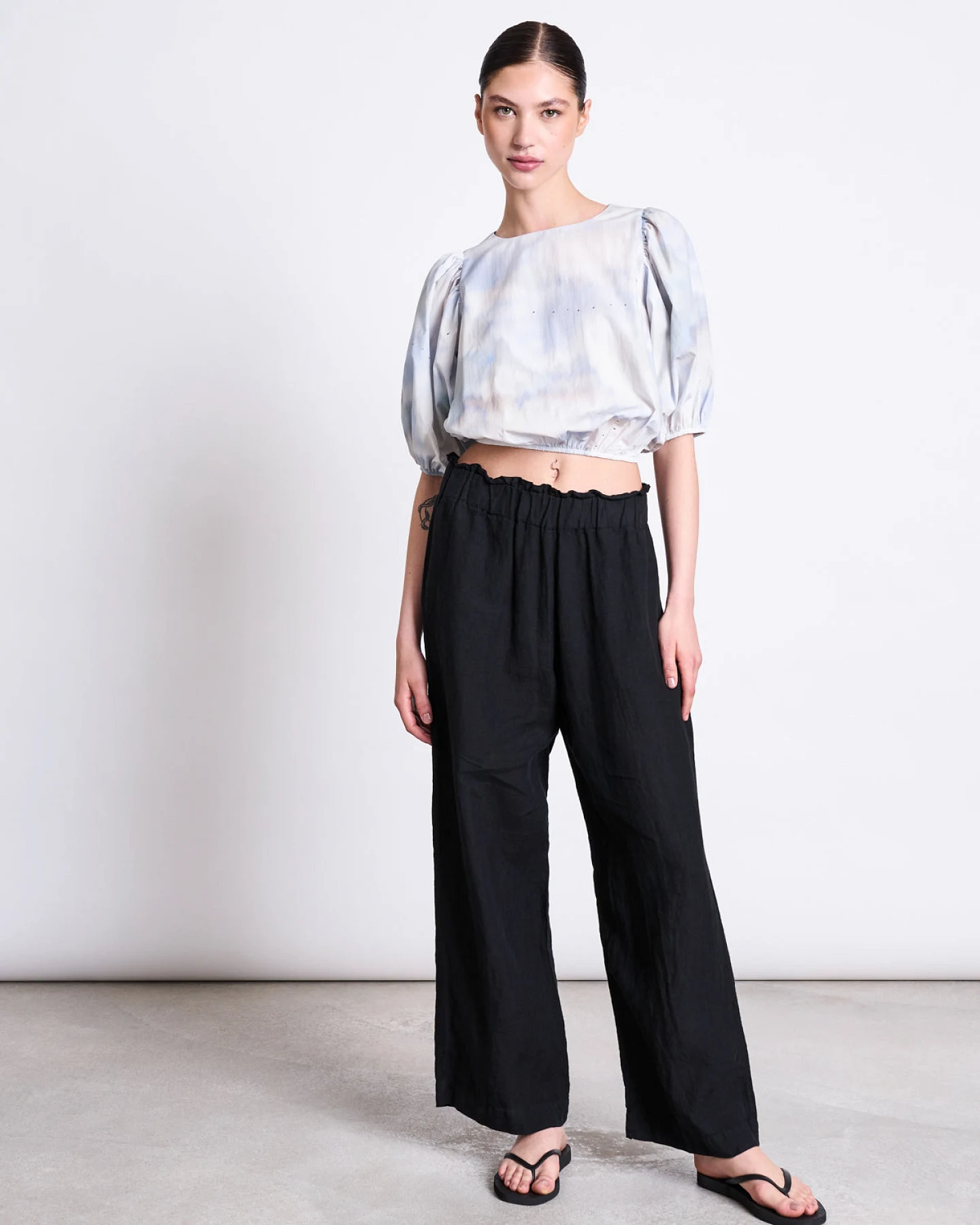 JAN 'N JUNE Damen vegan Bluse Laide Cloud Print – Ansicht 2