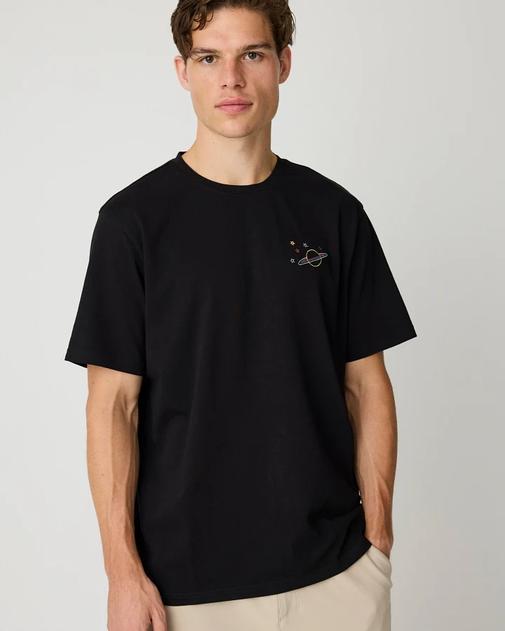KnowledgeCotton Apparel Herren vegan T-Shirt Mit Bruststickerei Schwarz Jet