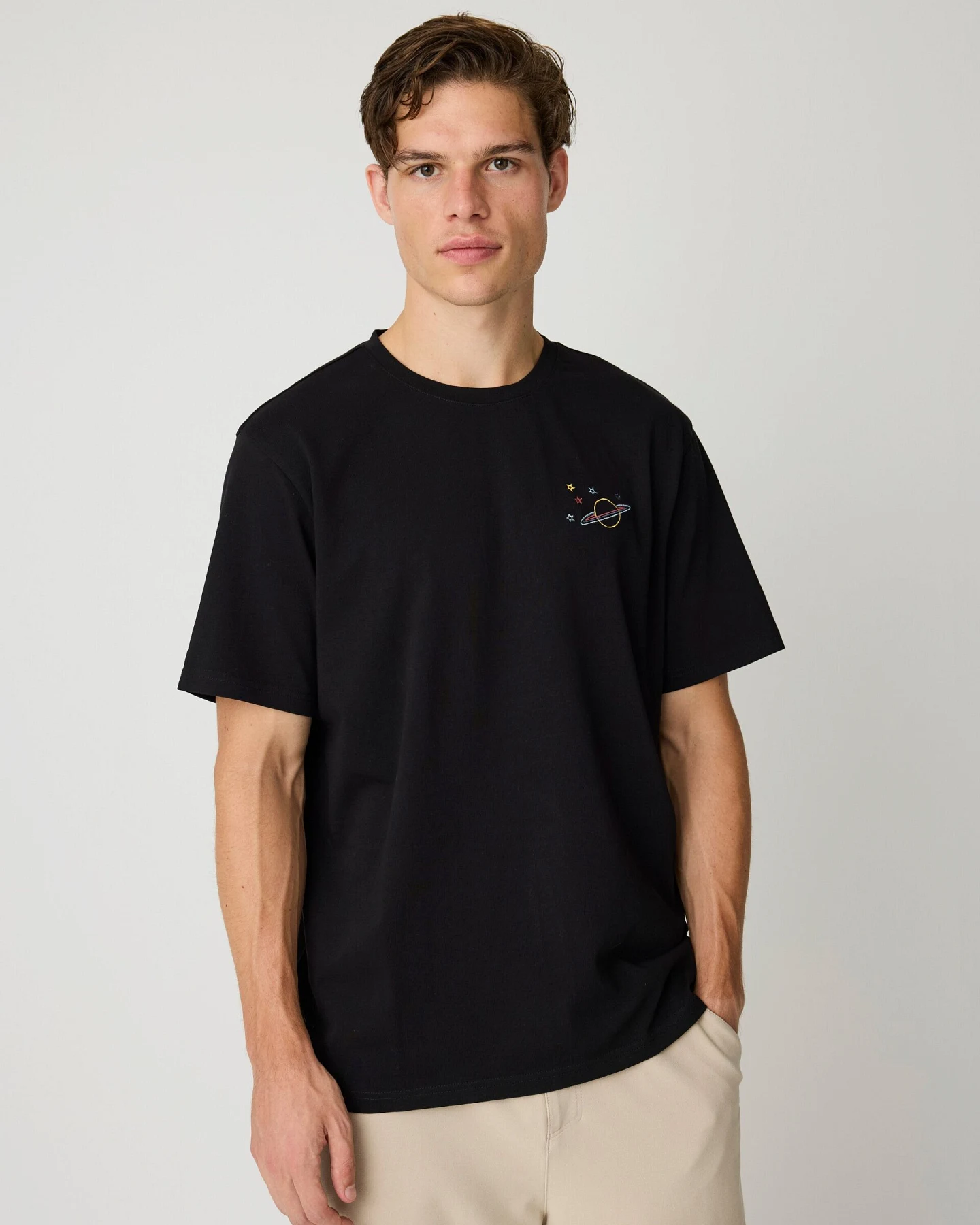 KnowledgeCotton Apparel Herren vegan T-Shirt Mit Bruststickerei Schwarz Jet – Ansicht 2