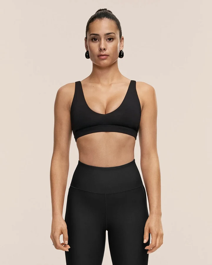 Casall Soft Touch Padded Sports Top - Black L