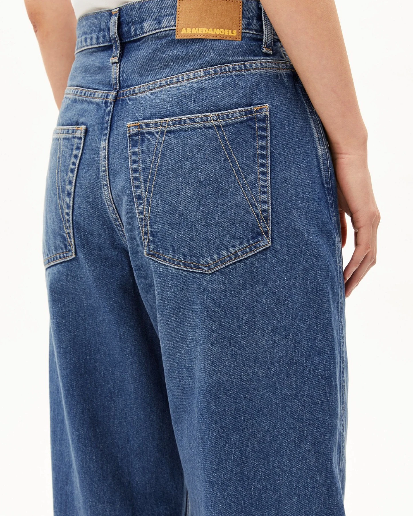 Jeans Barrel Leg Baarly Jean Crunchy – Ansicht 4