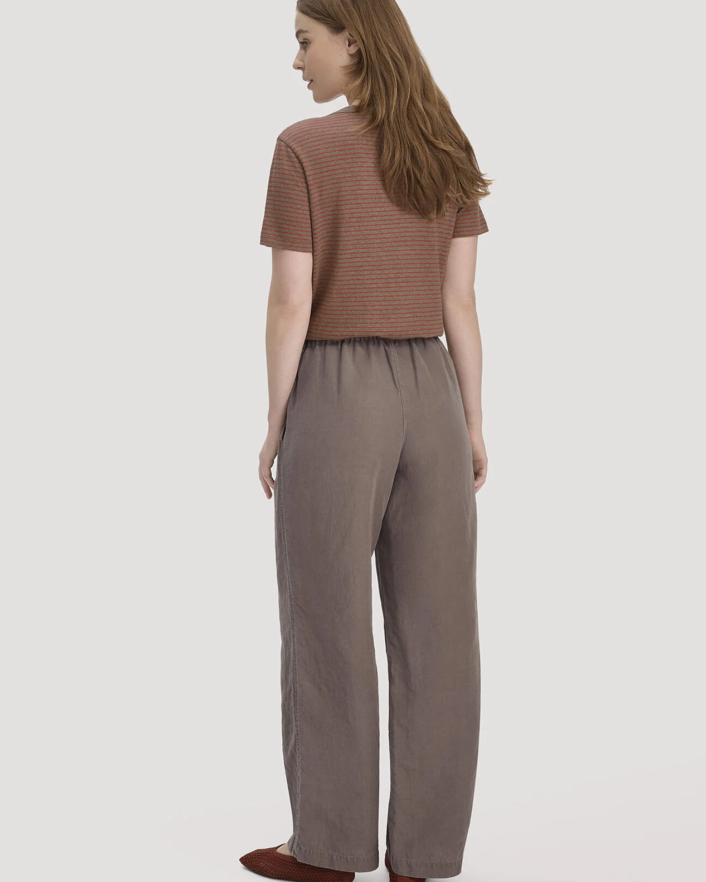 hessnatur Damen Hose Wide Leg aus TENCEL™ Lyocell mit Leinen - braun - Größe 46 – Ansicht 2
