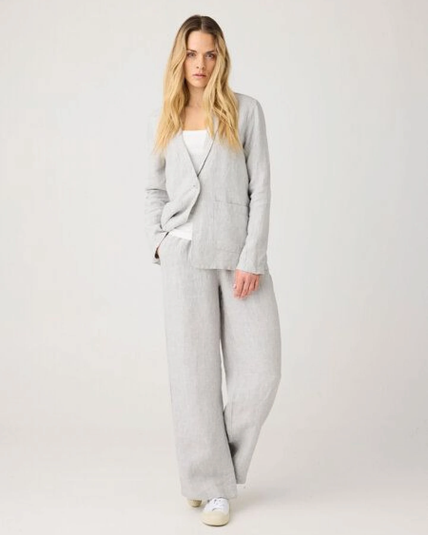 KnowledgeCotton Apparel POSEY weite, mittelhohe Leinenhose - GOTS/Vegan – Ansicht 2