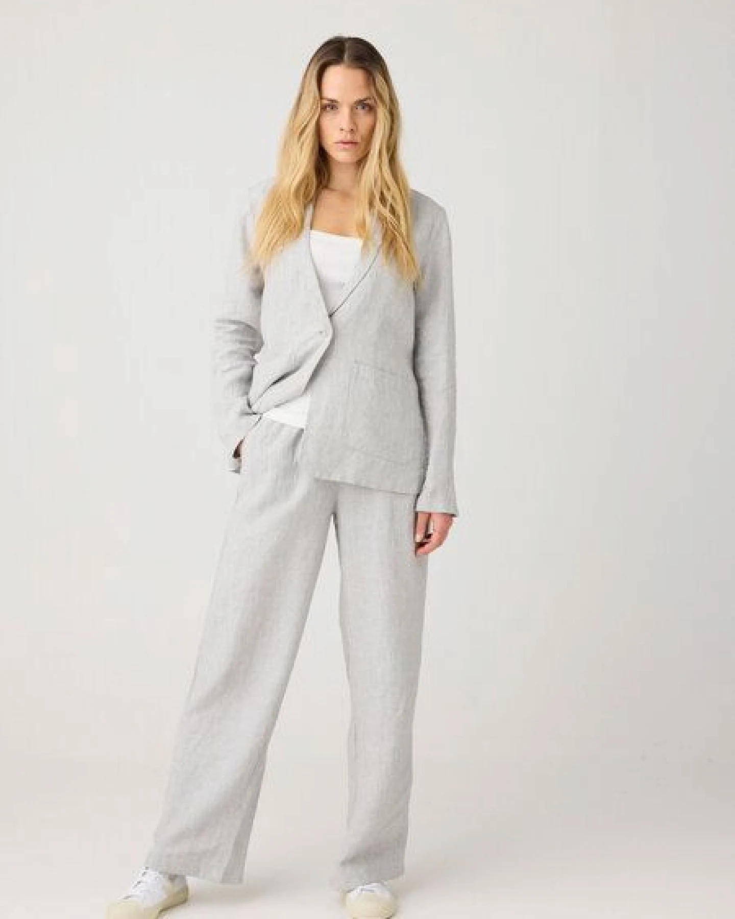 KnowledgeCotton Apparel POSEY weite, mittelhohe Leinenhose - GOTS/Vegan – Ansicht 4