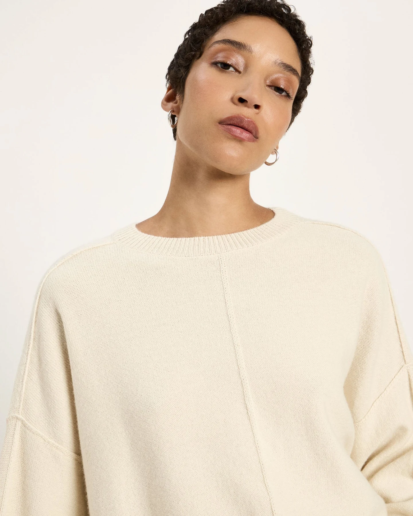 Oversized Rundhalspullover (GOTS) – Ansicht 3