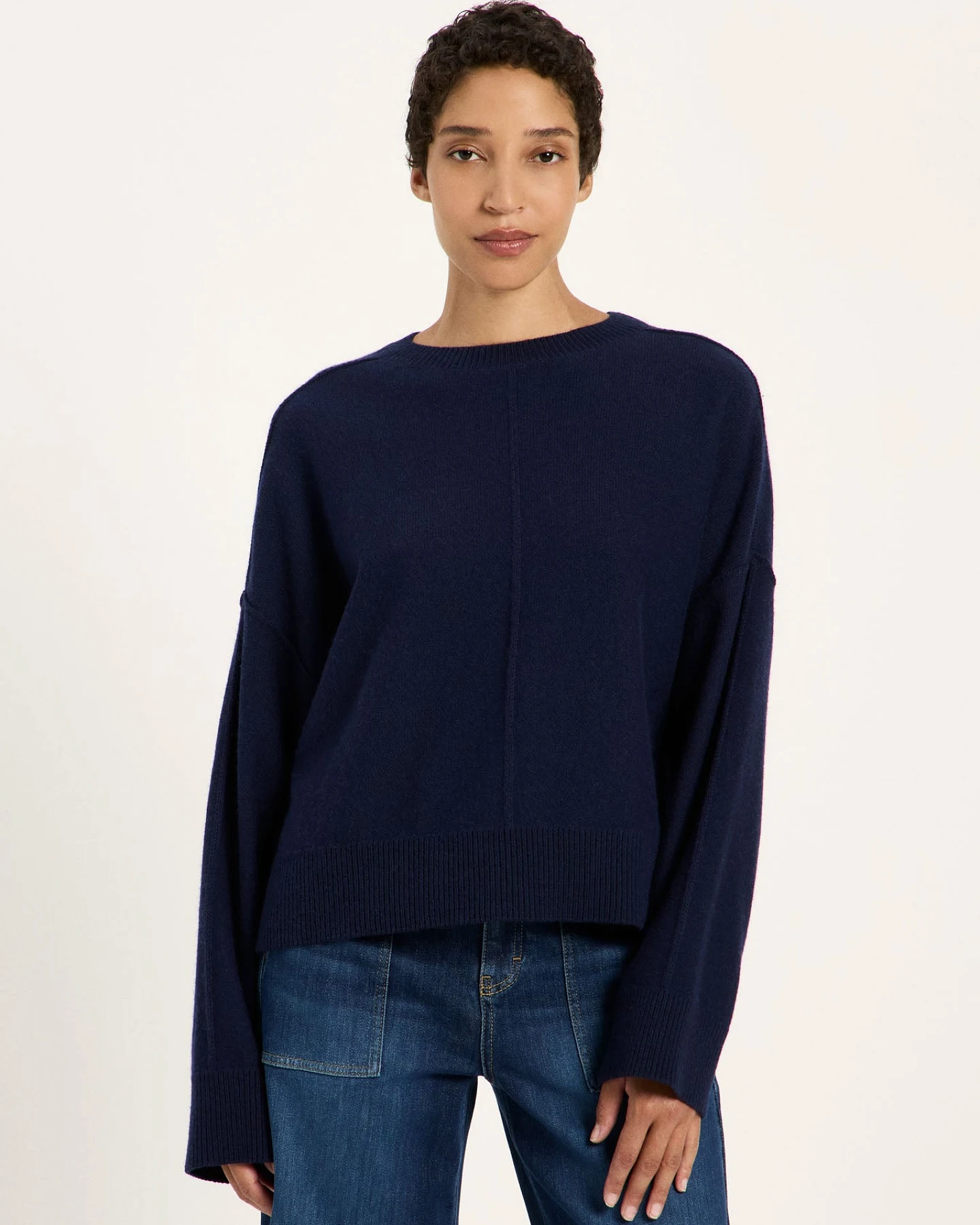 Oversized Rundhalspullover (GOTS) – Ansicht 2
