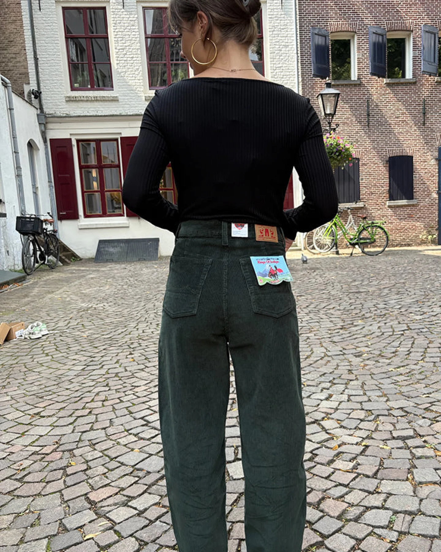 Kings of Indigo Damen vegan Hose Leila Dunkelgrün – Ansicht 2