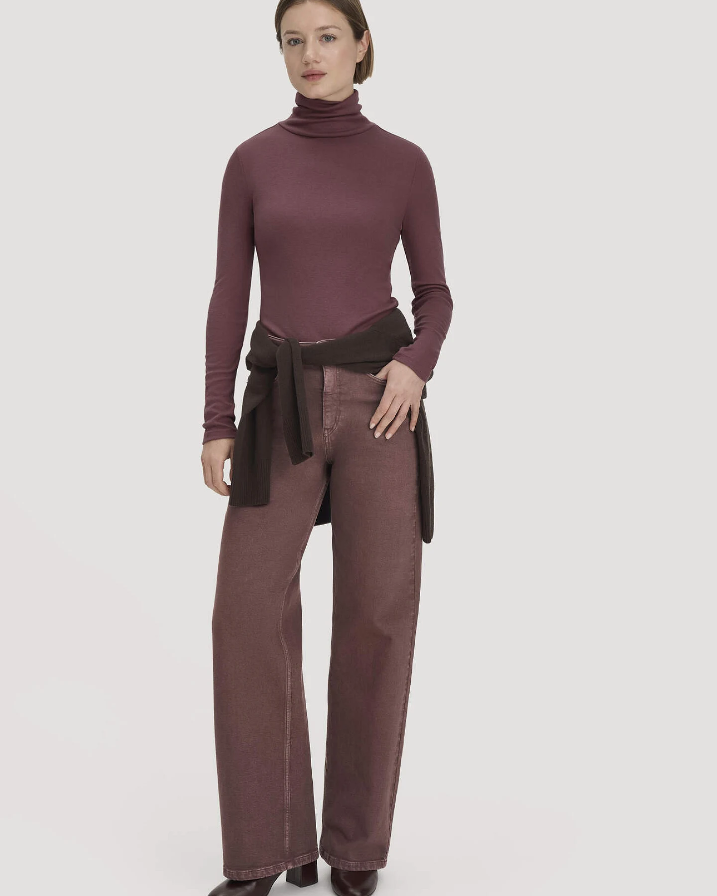 hessnatur Damen Softrib Longsleeve Fitted aus Bio-Baumwolle und TENCEL™ Modal - rot - Größe 46 – Ansicht 2
