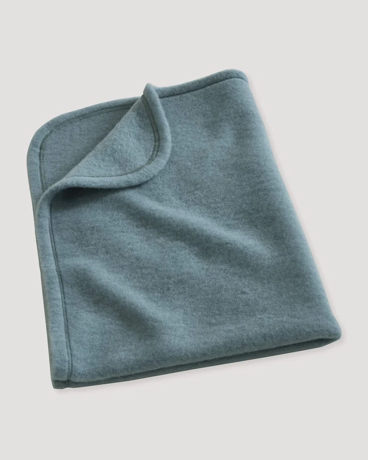 hessnatur Baby Wollfleece Decke aus Bio-Merinowolle - blau - Größe 70x100 cm