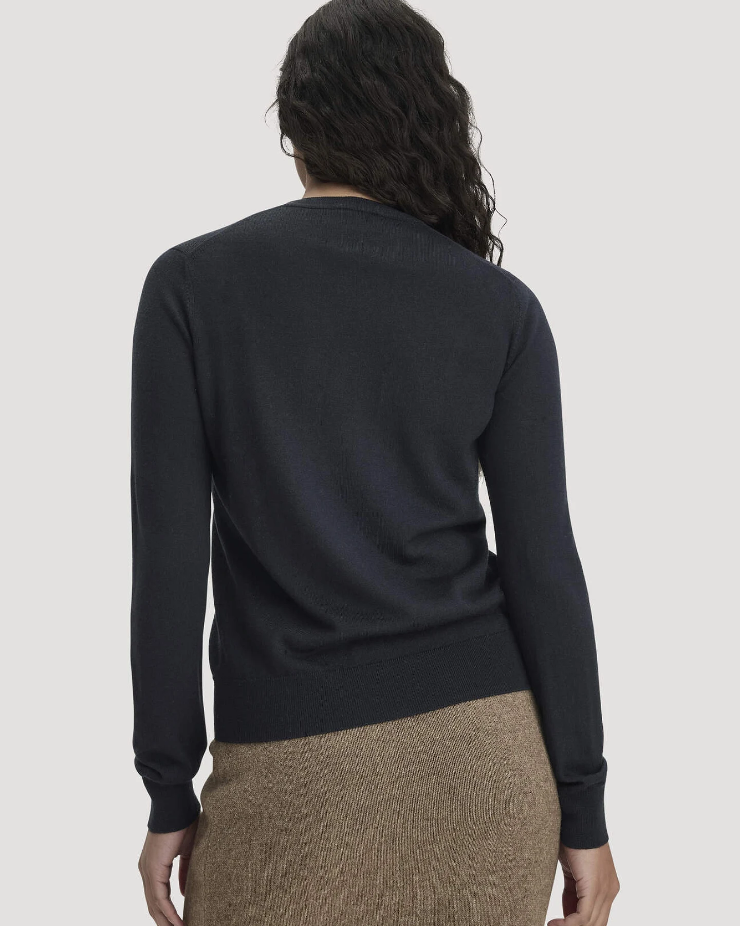 hessnatur Damen Pullover Regular aus Bio-Merinowolle - blau - Größe M – Ansicht 3