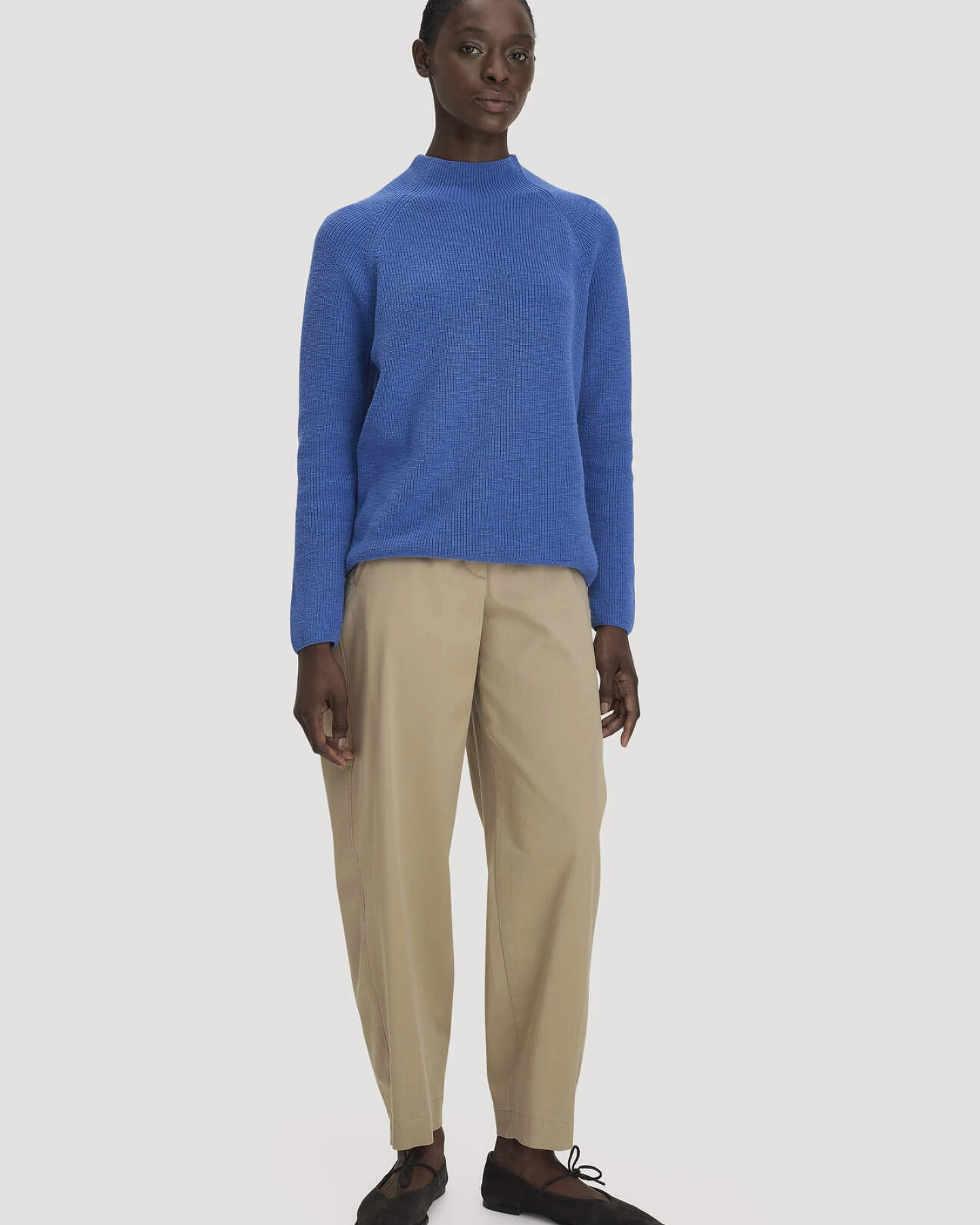 hessnatur Damen Strickpullover Relaxed aus Bio-Baumwolle - blau - Größe M – Ansicht 2