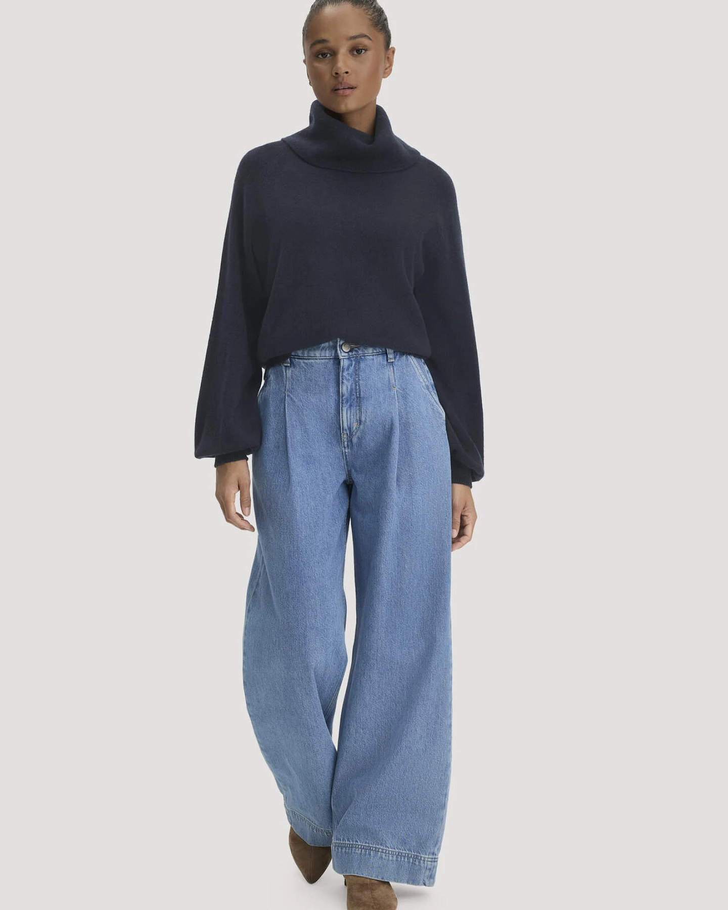 hessnatur Damen Strick-Pullover Relaxed BETTER RECYCLING aus Kaschmir - blau - Größe S – Ansicht 2
