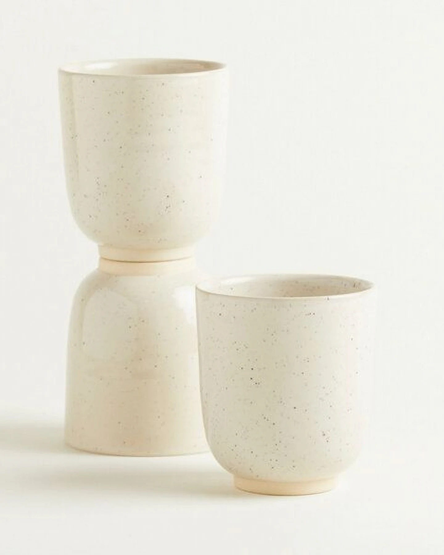onomao Handgemachter Becher aus Steinzeug – Ansicht 4