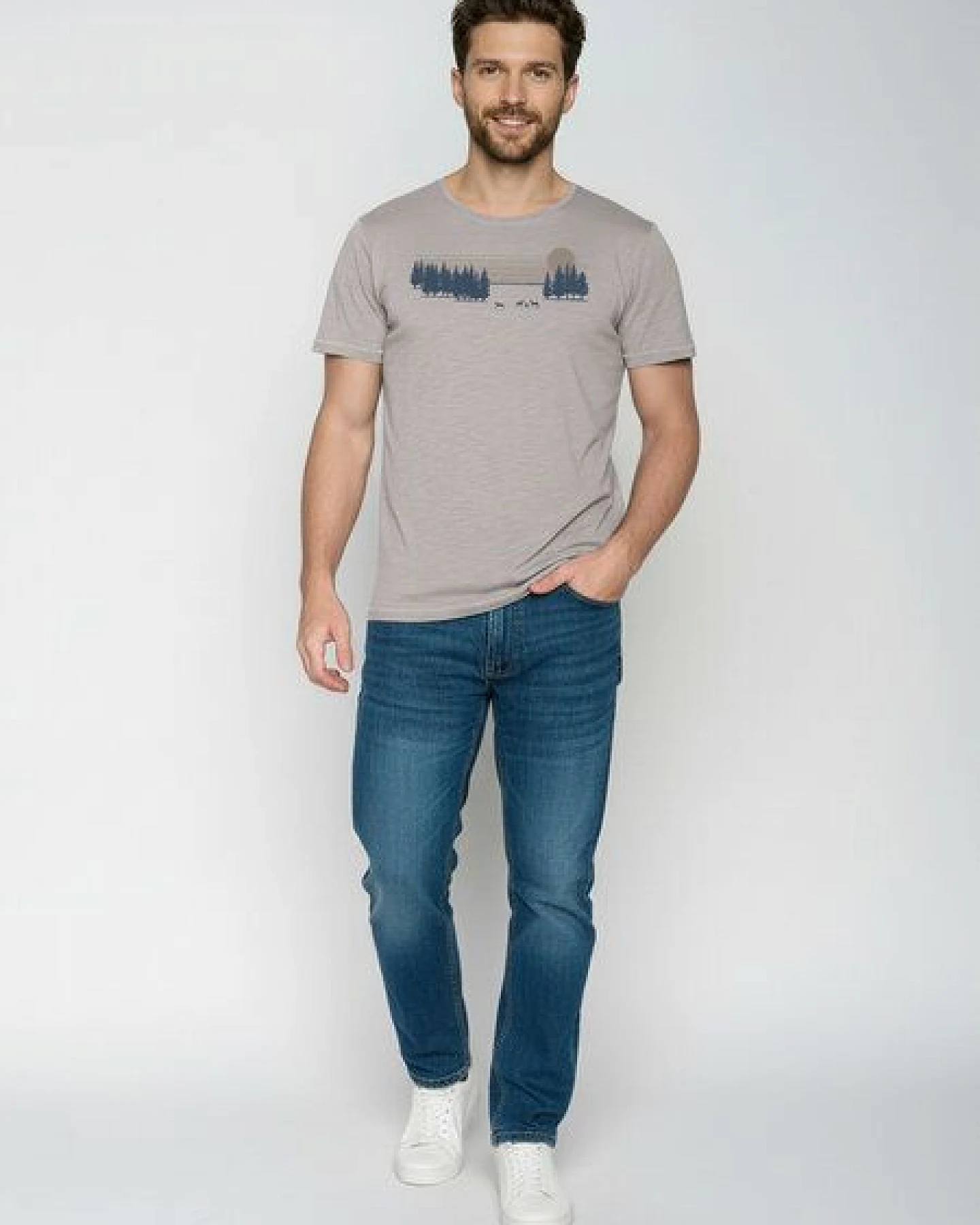GREENBOMB Deer Lines Spice - Sportliches T-Shirt aus Bio-Baumwolle / hochwertiger Print / GOTS / Fair & Vegan – Ansicht 3