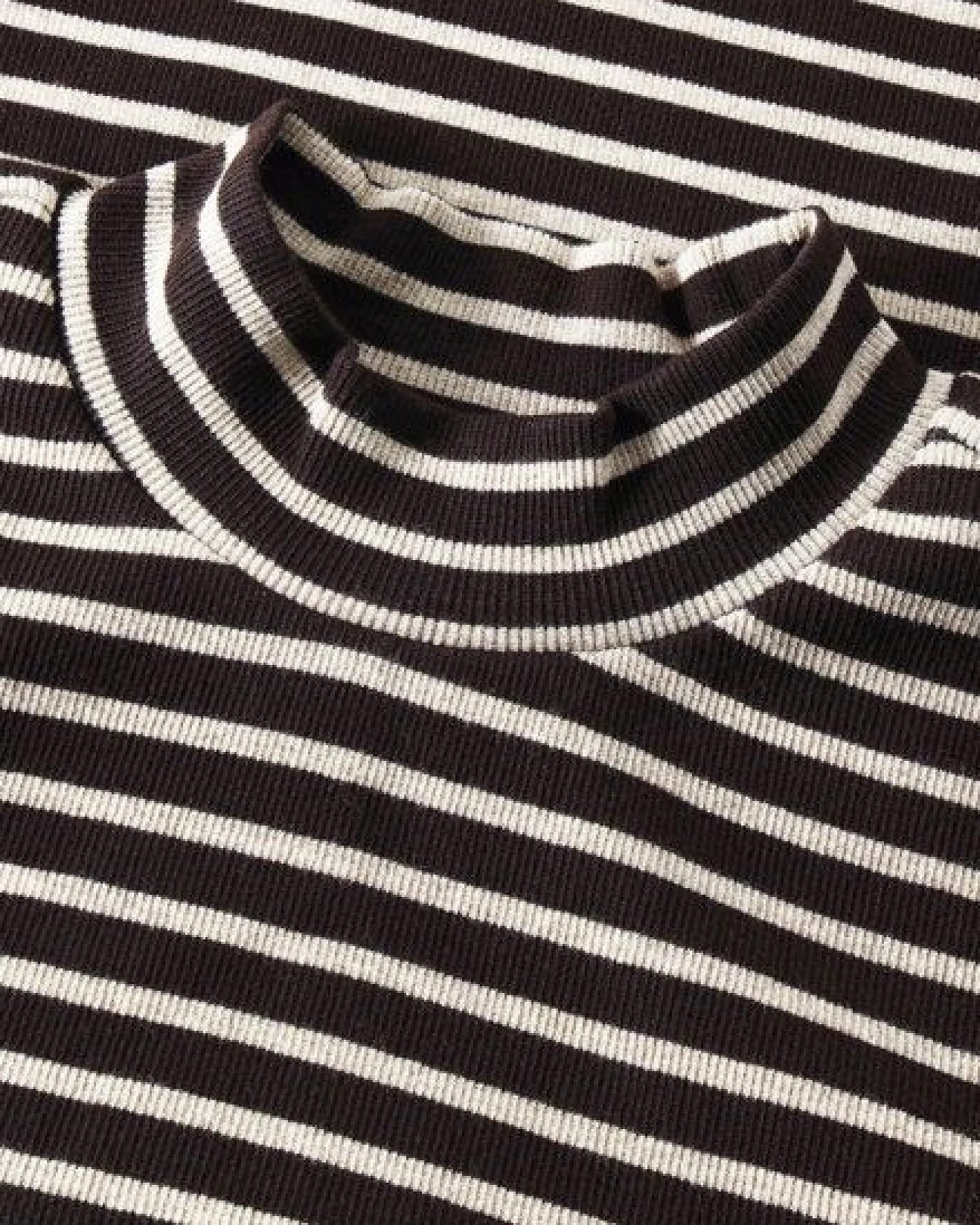 KnowledgeCotton Apparel Langarmshirt - Rib high neck long sleeved - aus Bio-Baumwolle – Ansicht 3