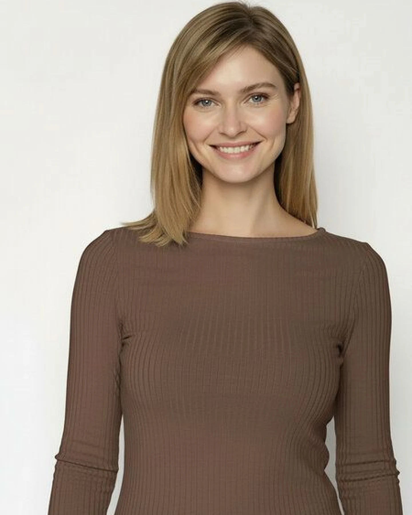 GREENBOMB Basic Refined - Sportliches Longsleeve aus LENZING TENCEL Mix / Fair & Vegan – Ansicht 2