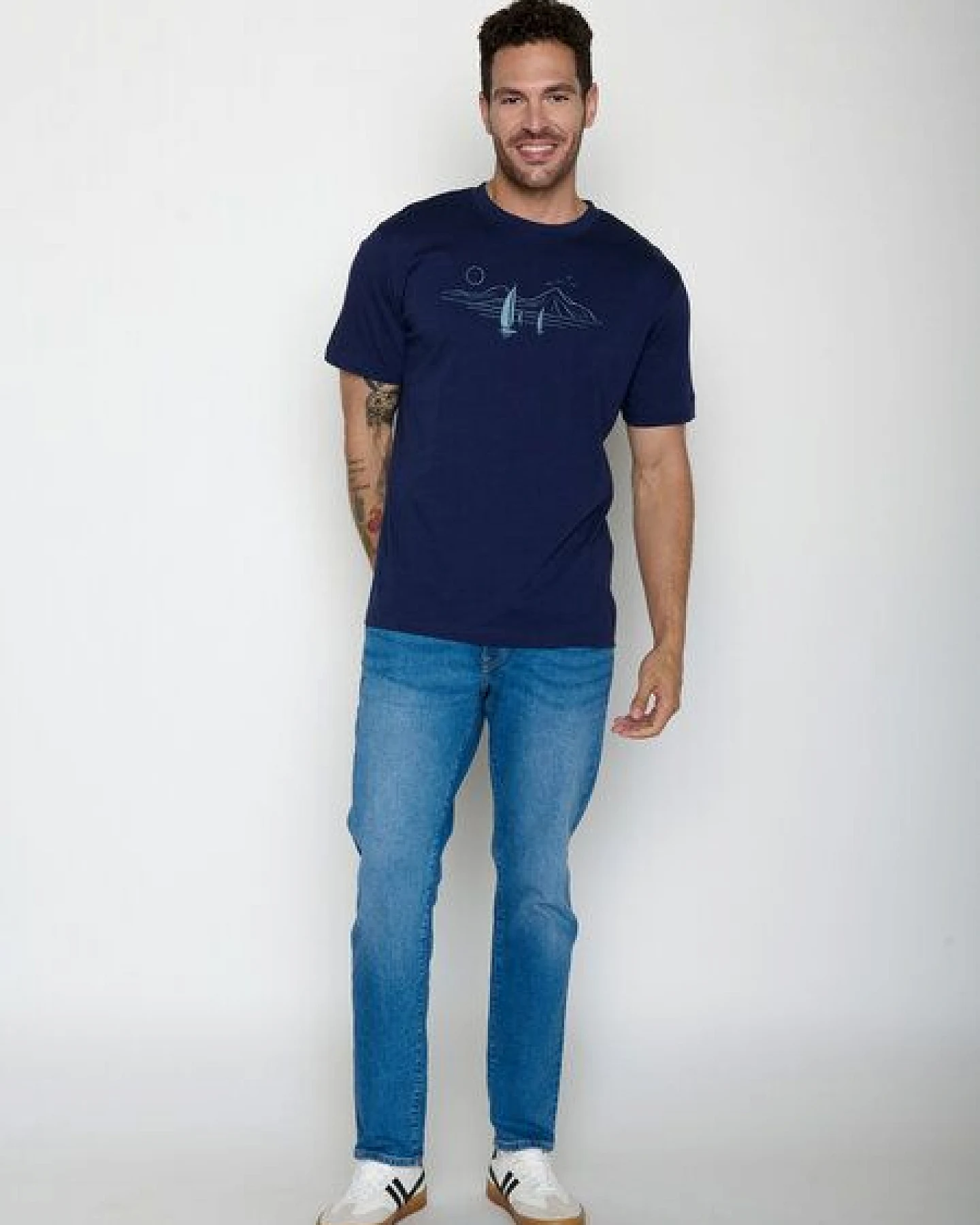 GREENBOMB Sail Away Fusion - Lässiges Oversize-T-Shirt aus Bio-Baumwolle / hochwertiger Print / GOTS / Fair & Vegan – Ansicht 3