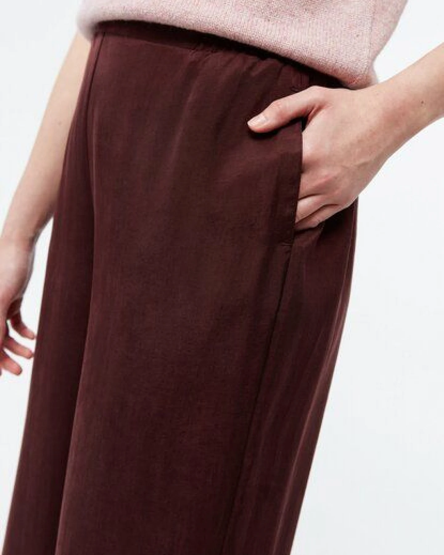 Givn Berlin Hose GBMARLA relaxed aus TENCEL mit Peach-Effekt – Ansicht 3