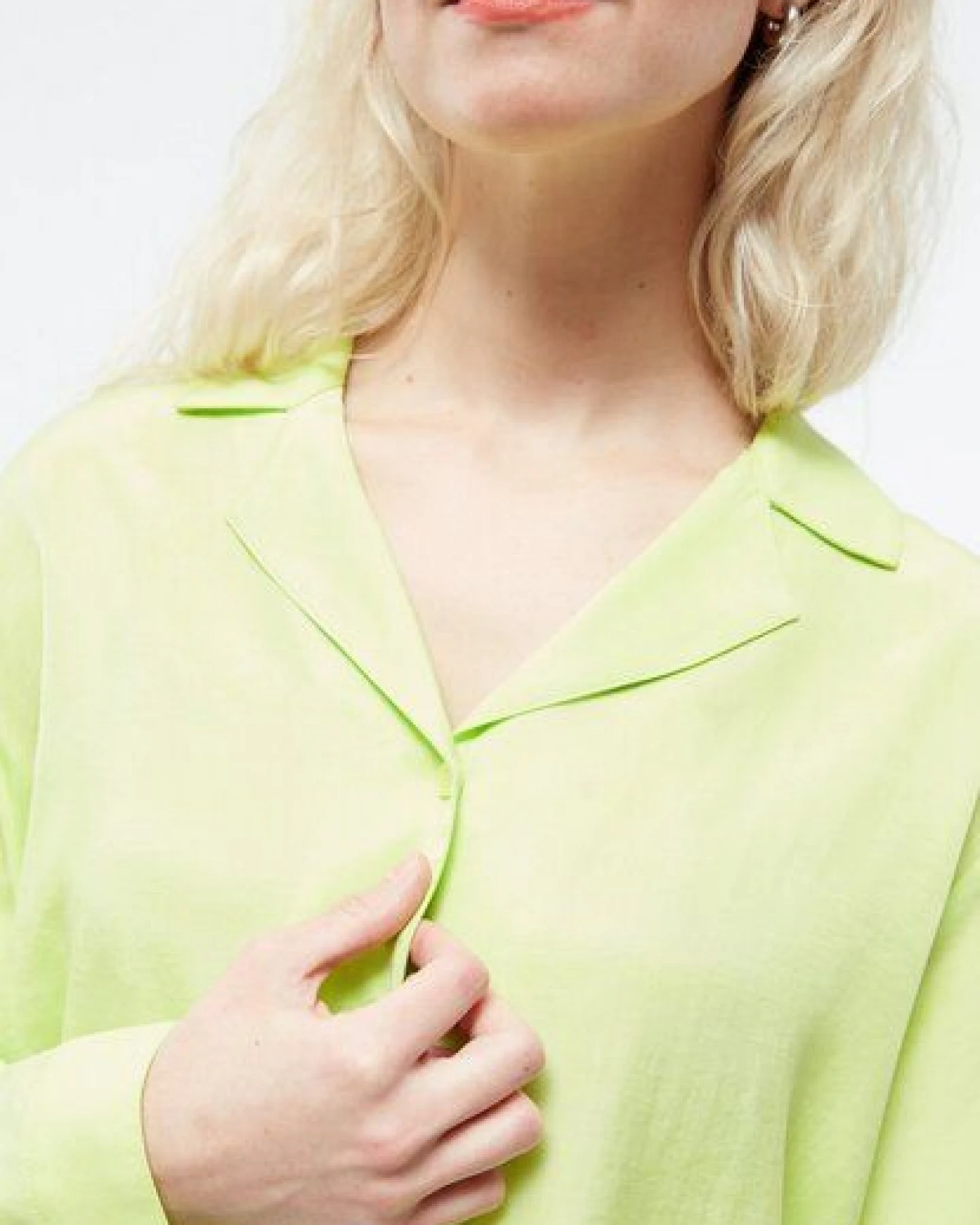 Givn Berlin Bluse GBZORA aus TENCEL mit Reverskragen – Ansicht 3