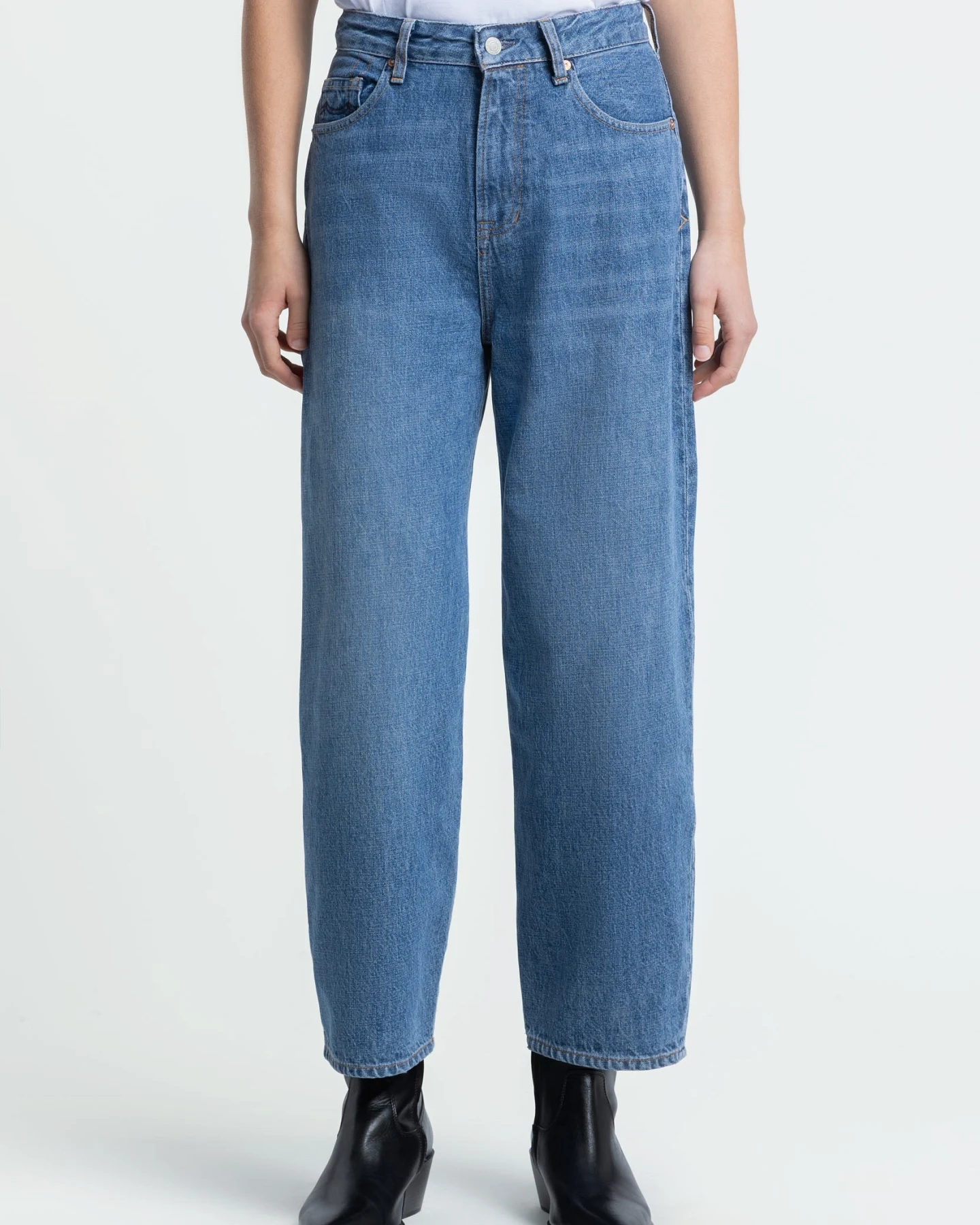 Kings of Indigo Damen vegan Jeans Leila Washed Ceky Blue – Ansicht 2