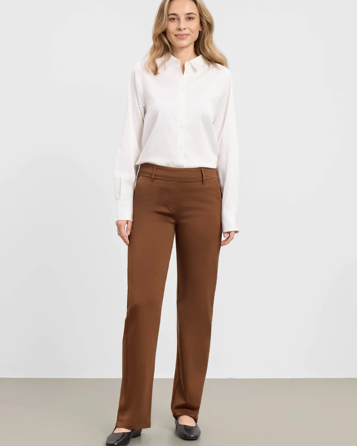 LAURIE Damen vegan Hose Gwen Straight Ml Downtown Braun – Ansicht 2