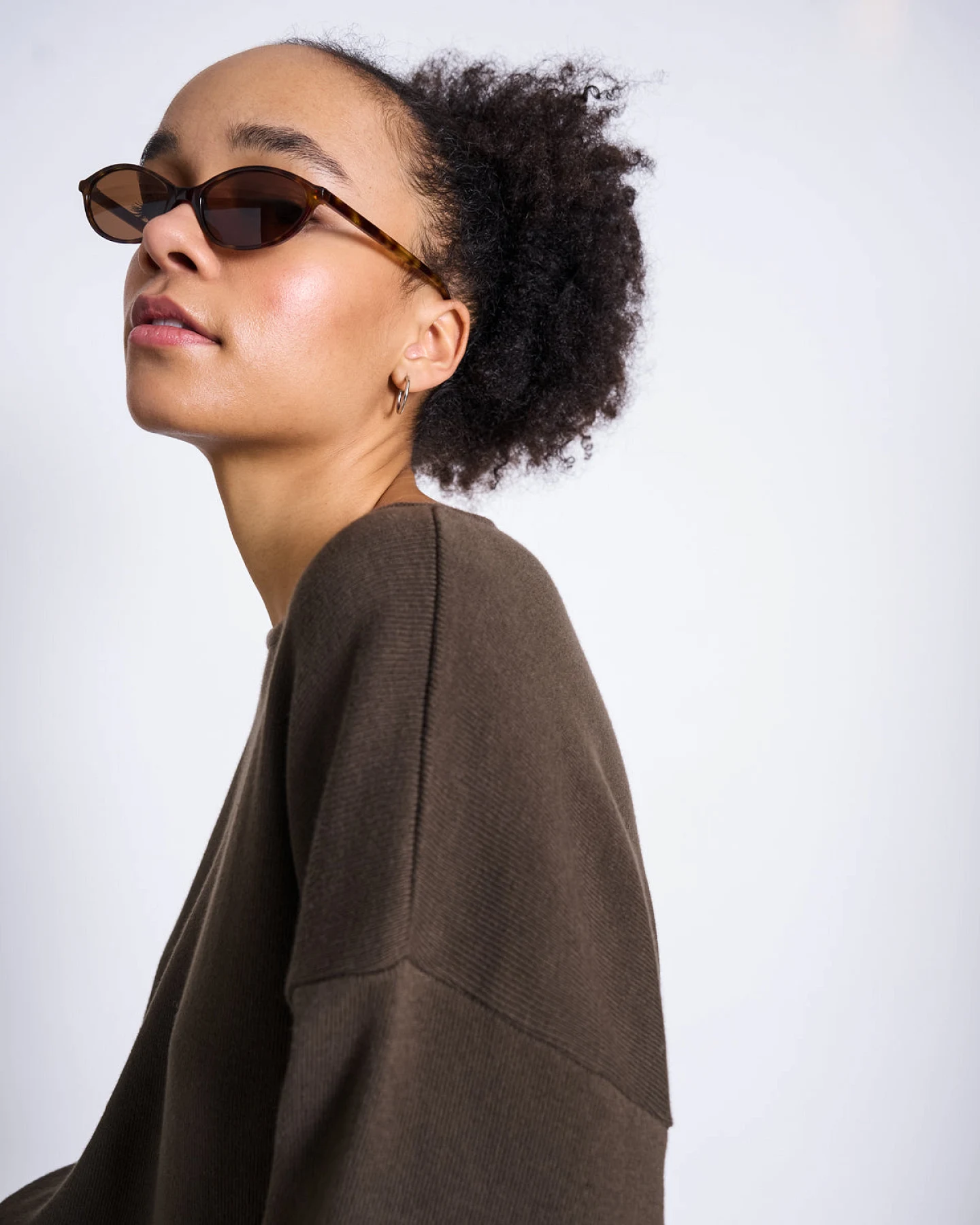 JAN 'N JUNE Damen vegan Leichter Strickpullover Williamsburg Mud – Ansicht 2