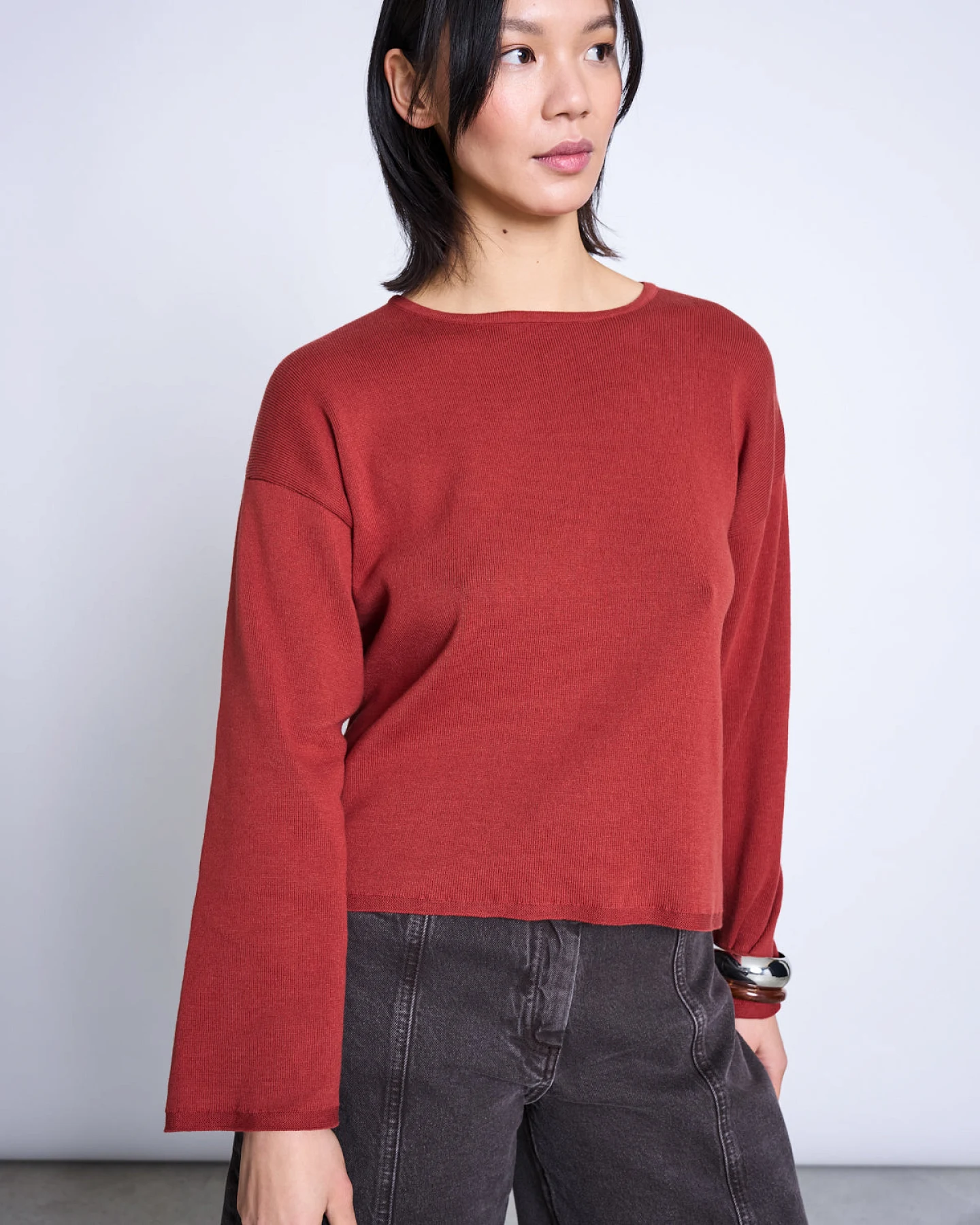 JAN 'N JUNE Damen vegan Leichter Strickpullover Williamsburg Mid In Rot – Ansicht 2