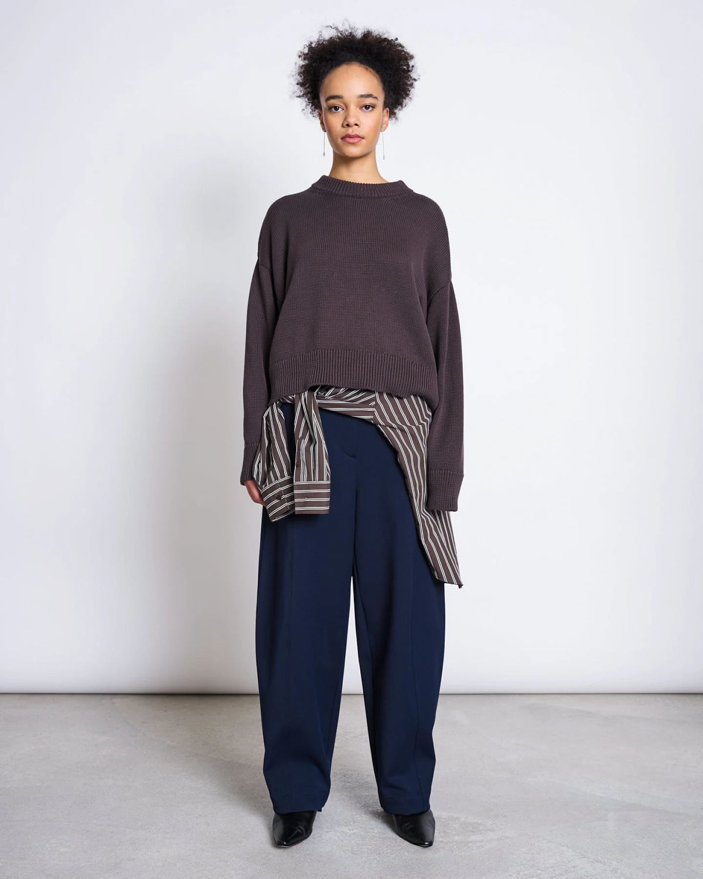 JAN 'N JUNE Damen vegan Pullover Yagmur Zartbitter – Ansicht 2
