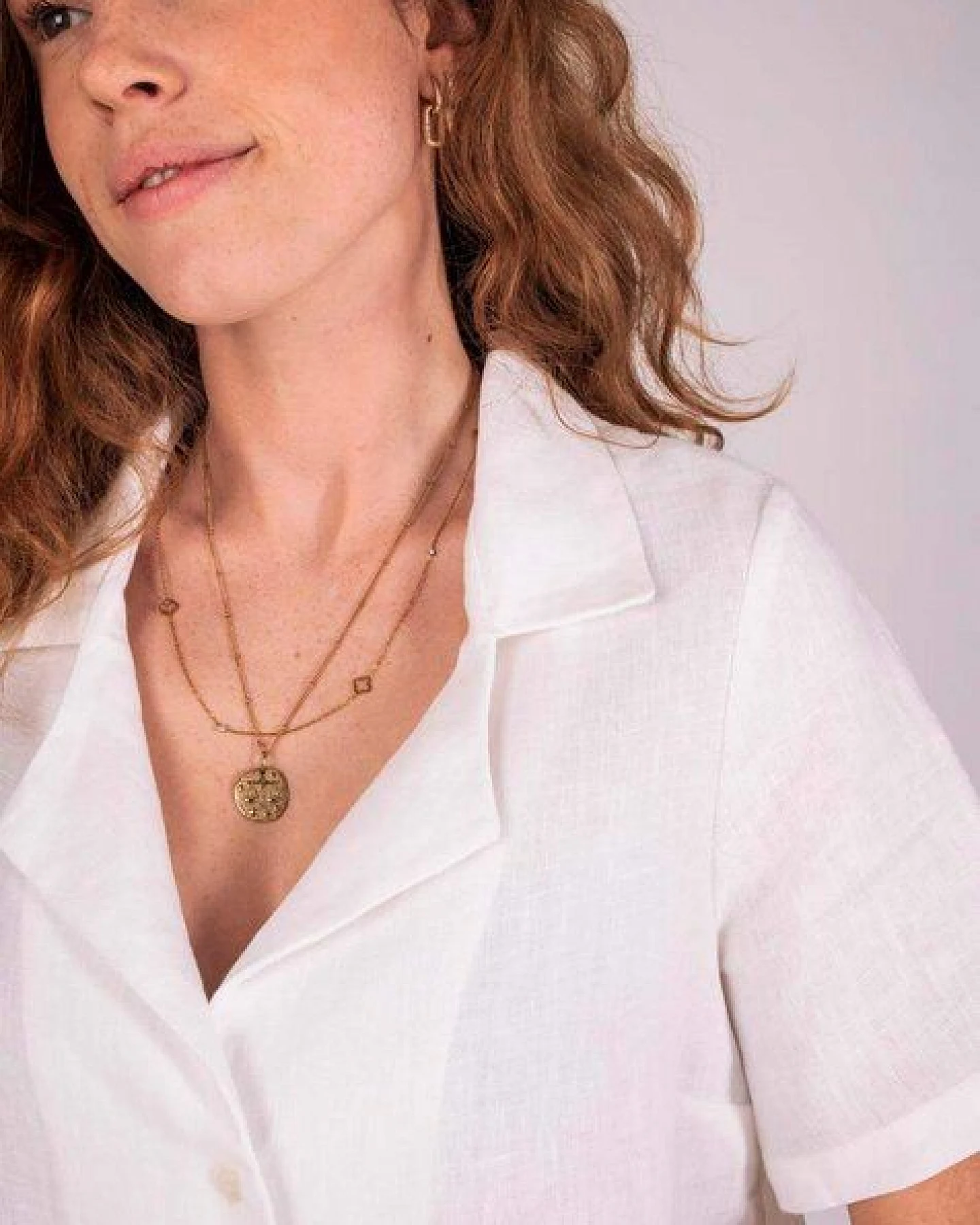 Aatise Bluse kurzarm mit kubanischem Kragen Zavi, aus 100% Leinen – Ansicht 2