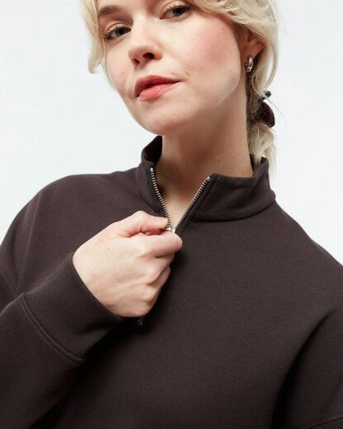 Givn Berlin Zip Sweater GBMAGDA aus Bio-Baumwolle – Ansicht 4