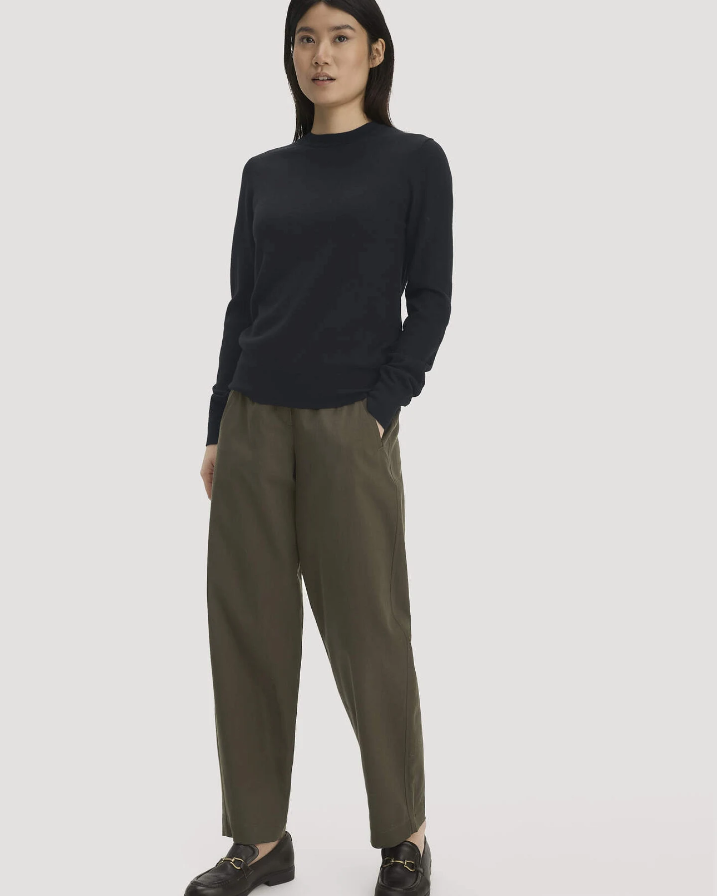 hessnatur Damen Pullover Regular aus Bio-Merinowolle - schwarz - Größe XXL – Ansicht 2