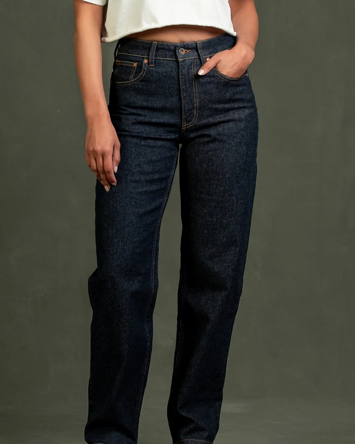 Kuyichi Damen vegan Jeans Lola Mom Rinse