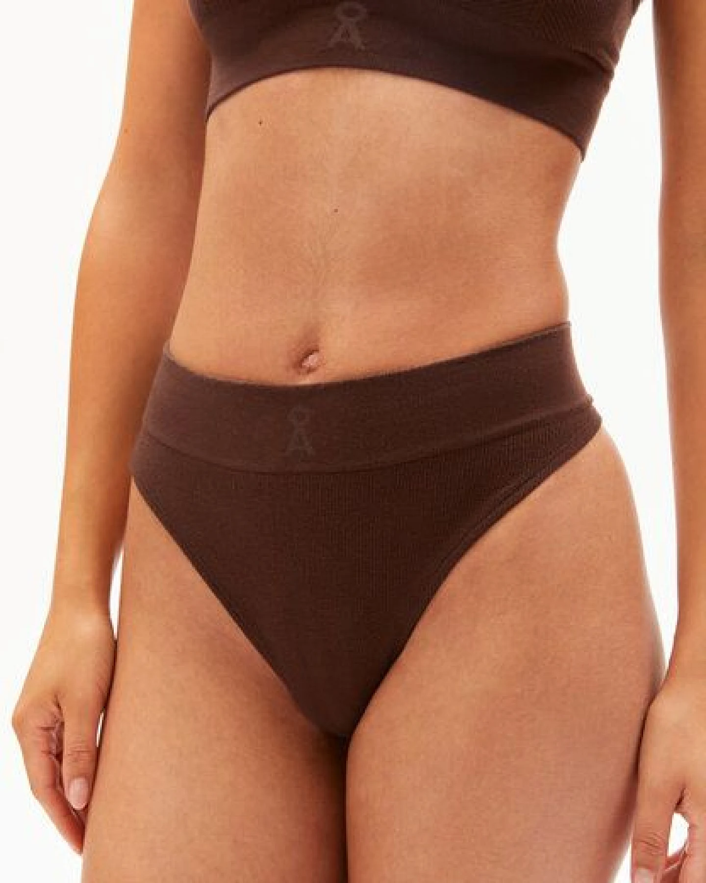 ARMEDANGELS THONGAA SEAMAALA Damen String aus TENCEL Lyocell Mix – Ansicht 3