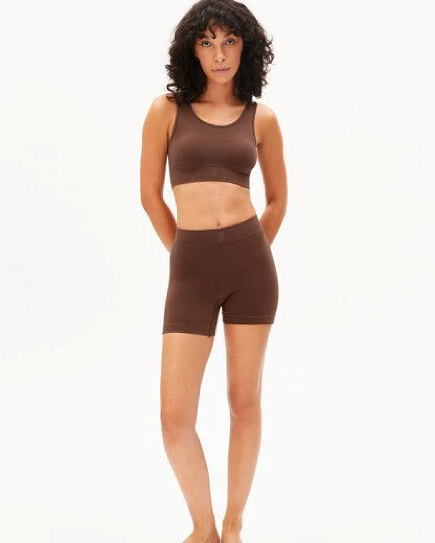 ARMEDANGELS SHORTAA SEAMAALA Damen Shortie aus TENCEL Lyocell Mix – Ansicht 4