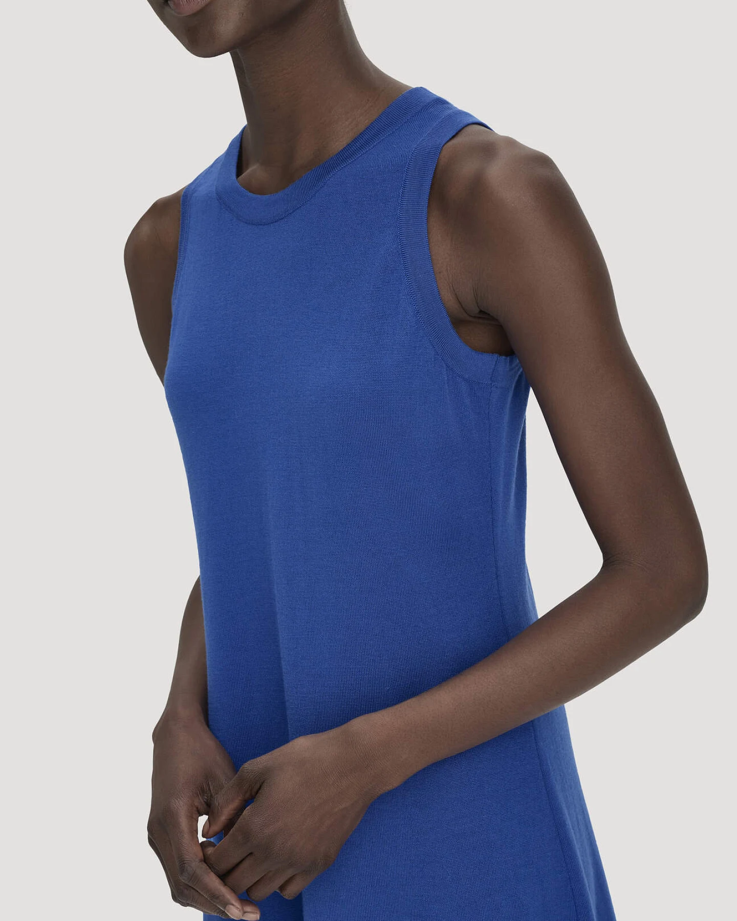 hessnatur Damen Strickkleid Regular aus Bio-Merinowolle - blau - Größe L – Ansicht 3