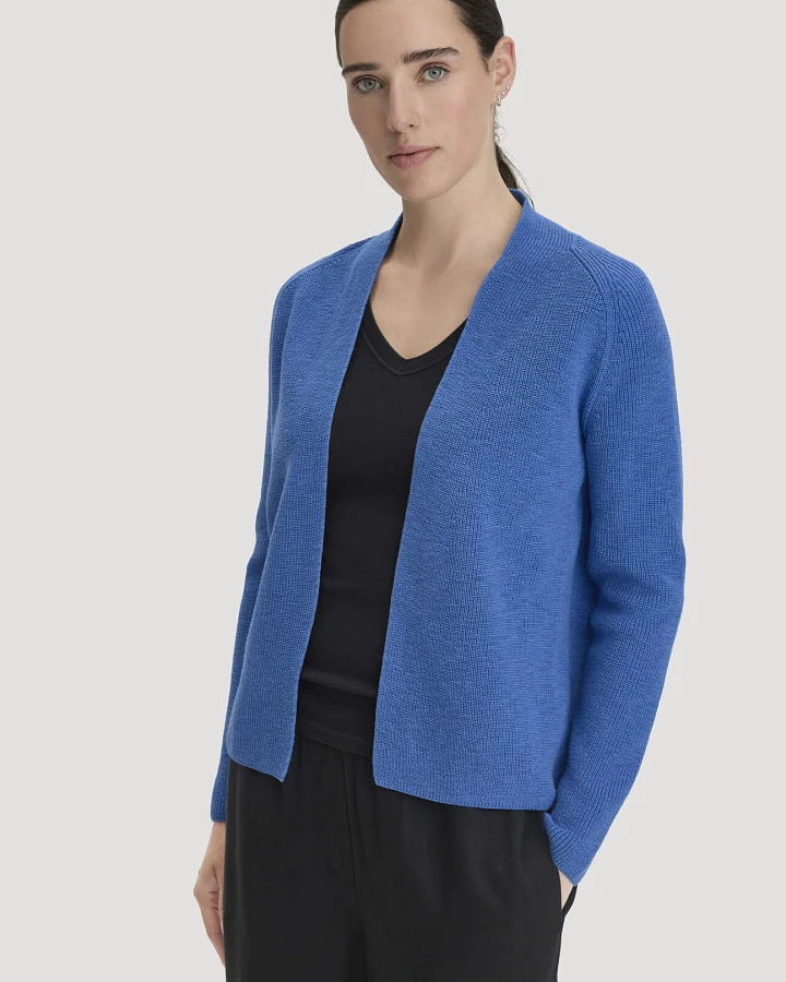 Blau