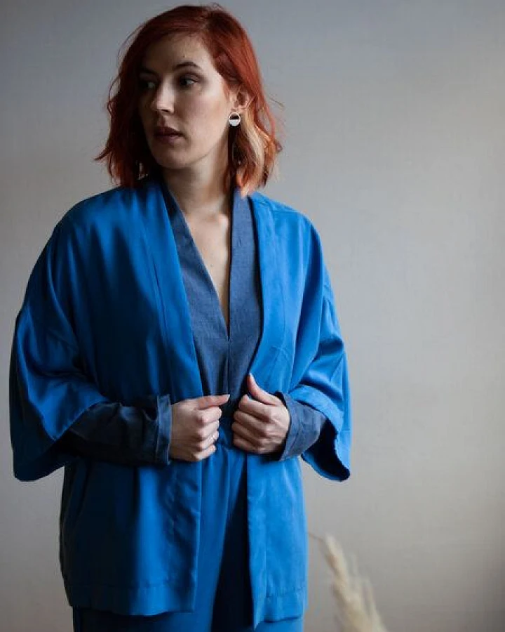 Blau