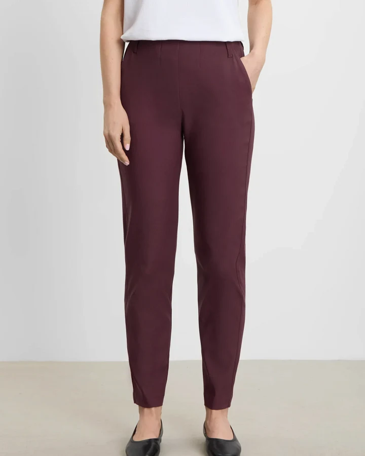 LAURIE Damen vegan Hose Taylor Regular-Passform Kurze Länge, Dunkelpflaume