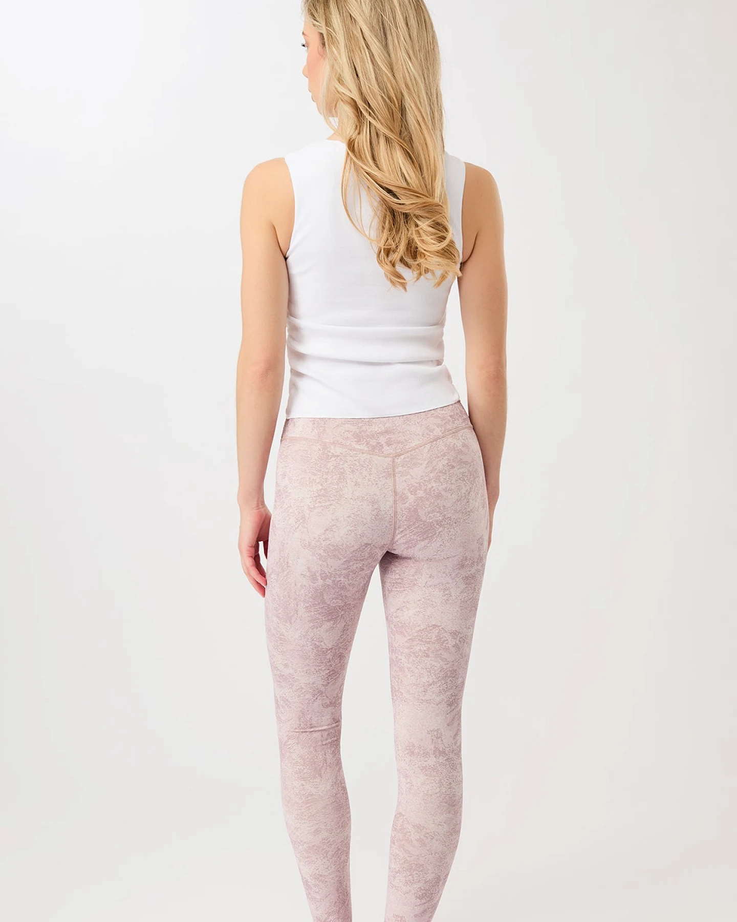 Mandala Side Ruffled Rib Top - White L – Ansicht 4
