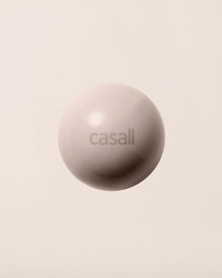 Casall Exercise Ball 18cm 1kg - Light Cashmere