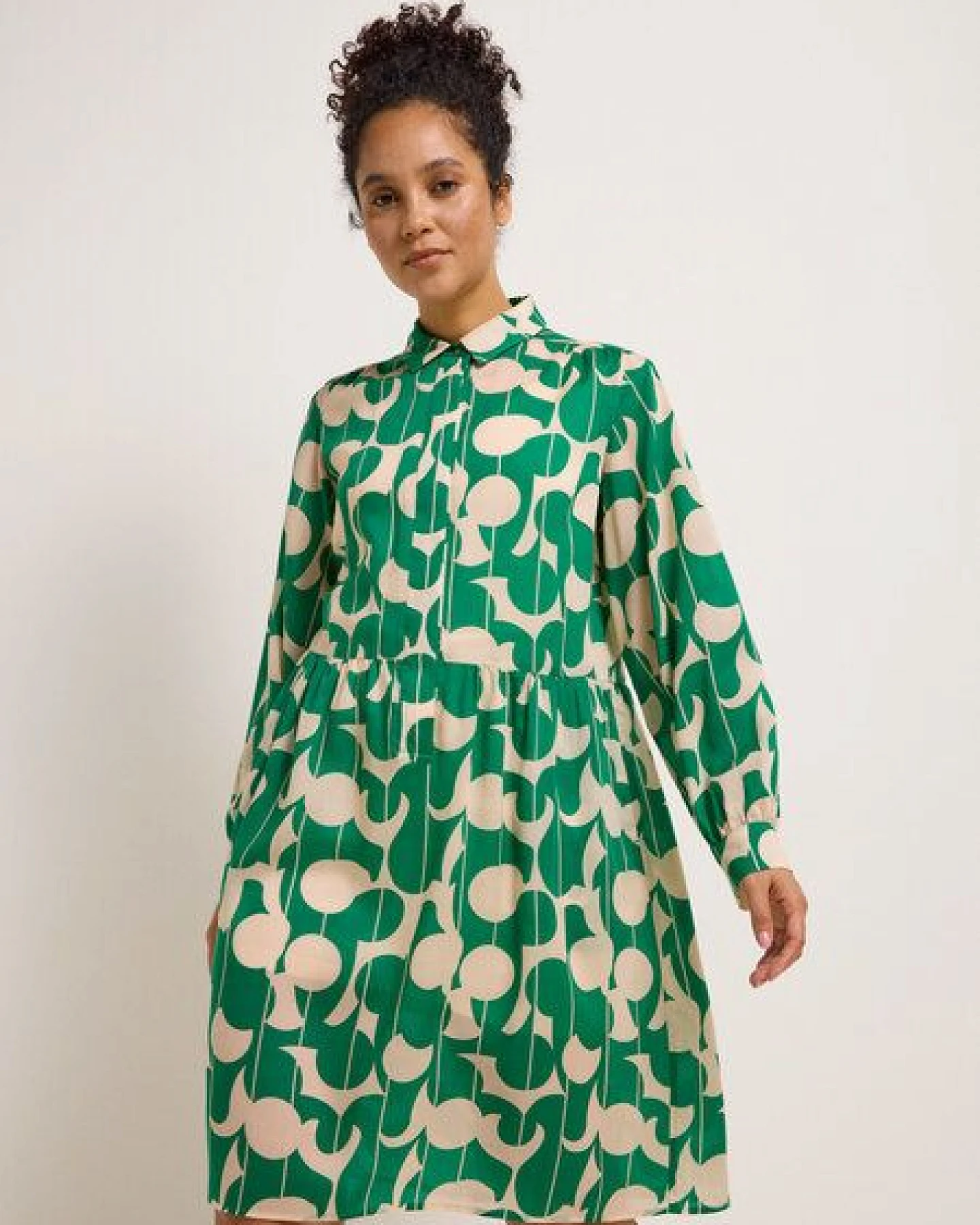 LANIUS Hemdblusenkleid Print Graphic Dots aus TENCEL Lyocell – Ansicht 3