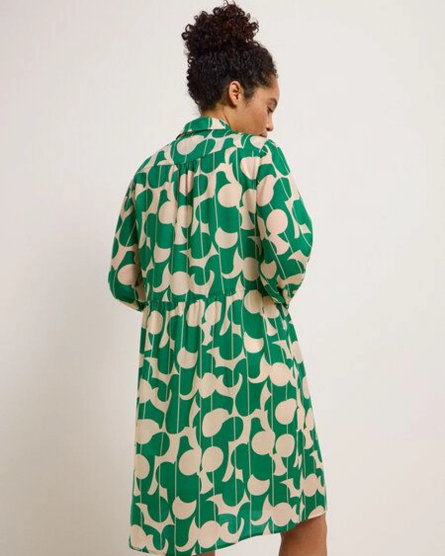 LANIUS Hemdblusenkleid Print Graphic Dots aus TENCEL Lyocell – Ansicht 4