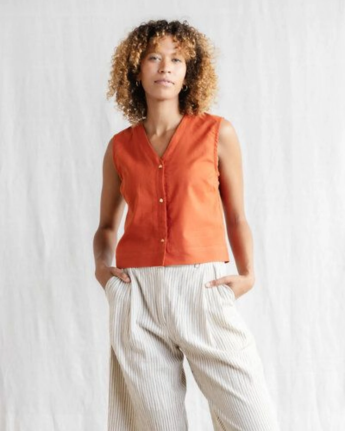 Jyoti - Fair Works Bio-Baumwoll Top Chatania – Ansicht 3